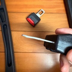シートベルト延長バックル 隙間埋めクッションの画像