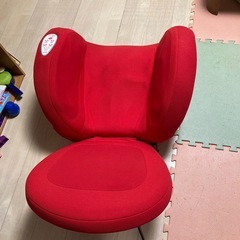 赤色椅子の画像