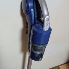 コードレス・スティッククリーナー（ブルー）の画像