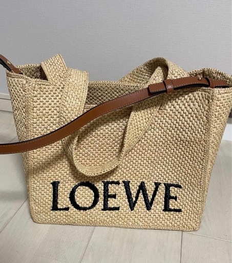 未使用 LOEWE ロエベ　フォントトートバッグ