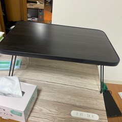 ローテーブルですの画像