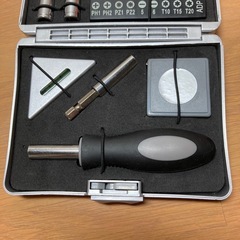 多機能ドライバーセットの画像