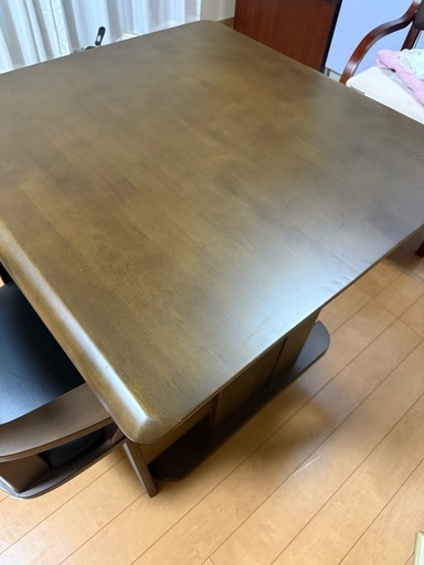 ダイニングテーブル2人用　値下げしました