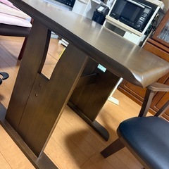 ダイニングテーブル2人用　値下げしましたの画像