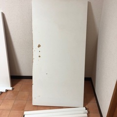 IKEAテーブル120cmの画像