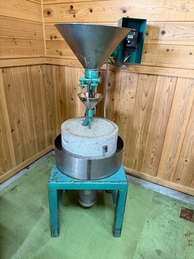 電動石臼製粉機  (電動式 製粉機 そば 蕎麦)