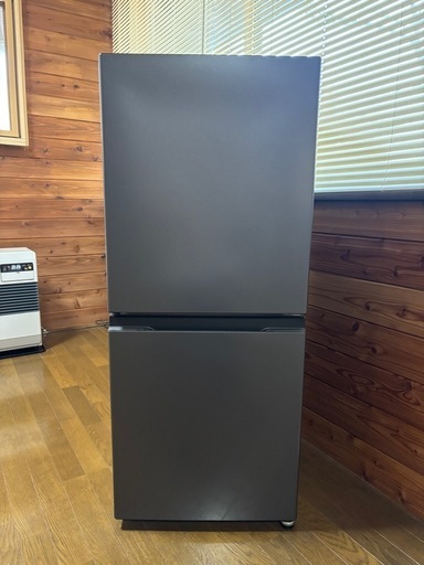 ほぼ新品 25年製 137L 冷蔵庫 AQUA