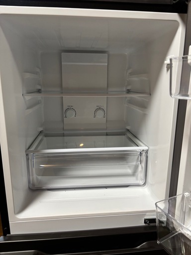 ほぼ新品 25年製 137L 冷蔵庫 AQUA