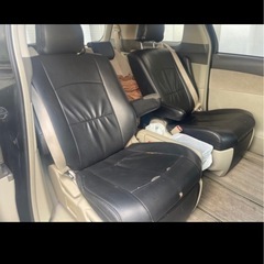 エスティマの画像