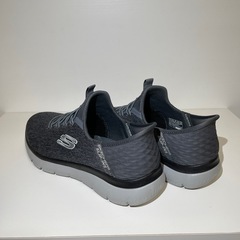 SKECHERSスケッチャーズスニーカー
の画像