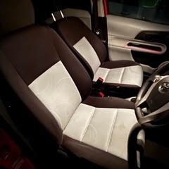 トヨタ　アクア　NHP10 2013年　14万キロの画像