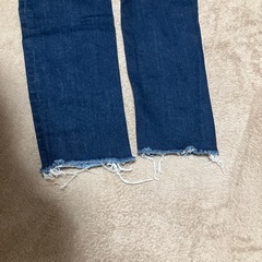 ZARAデニムパンツ
の画像