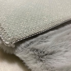 【未使用品】francfranc ミーティスラグ　ライトグレーの画像