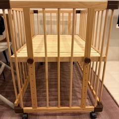 ベビーベッド ファルスカ ベッドサイドベッド03の画像