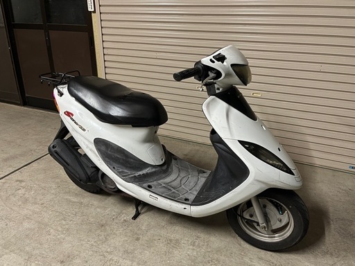 神奈川県藤沢市発。ヤマハ　ビーノSA10J、2,000台限定宇多田ヒカルビーノをカスタム。再整備の為四万円➕の金額です。ご理解下さい。規制後の2スト。 神奈川県藤沢市発。ヤマハ ビーノSA10J、2，000台限定宇多田