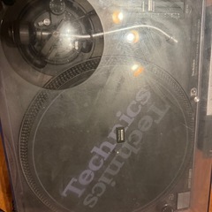 Technics SL-1200 ターンテーブル 2台とVestaxミキサーの画像