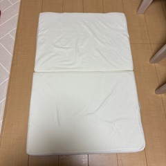 敷布団60×90cm+敷パッド冷感通年冬用(各2枚)+防水キルトパッド2枚の画像