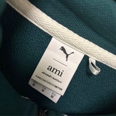 アミパリス　パーカーの画像