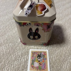 【最終価格】GODIVA POP MARTコラボ 空缶 ラブブLABUBU 2缶セットの画像