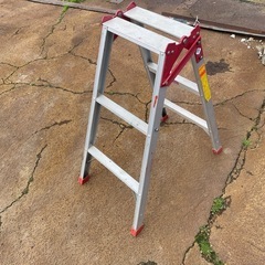 L型脚立　HLK−09 855mm　の画像