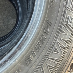 145R12 グッドイヤー　スタッドレスタイヤの画像