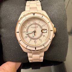 COACHピンクセラミック時計の画像