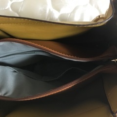 イエロー系ハンドバッグ ショルダー付きの画像