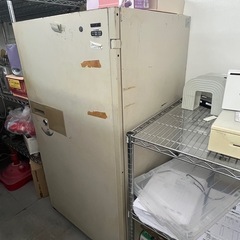 大型金庫の画像