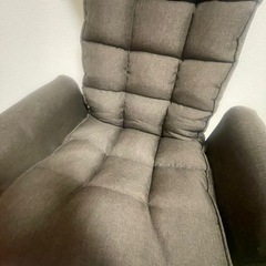 回転式リクライニング椅子の画像