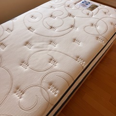 シングルベッドの画像