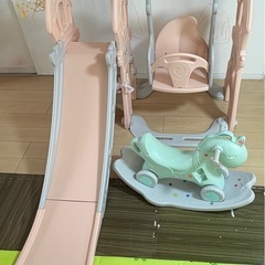 子供用品一式　ベビーチェア+ジャンパルー+ベビーバス+滑り台+ロッキングホース
の画像
