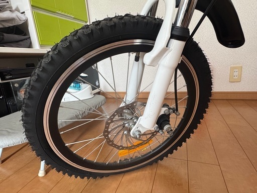 自転車　ディスクブレーキ　サスペンション