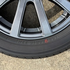 アルミ付きタイヤ（未使用品）の画像