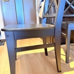 IKEA  INGOLF ダイニングチェア 2脚セットの画像