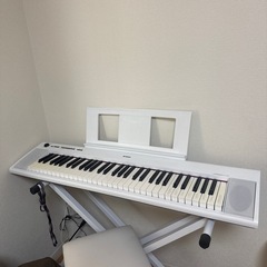 YAMAHA 電子ピアノpiaggero np-12の画像