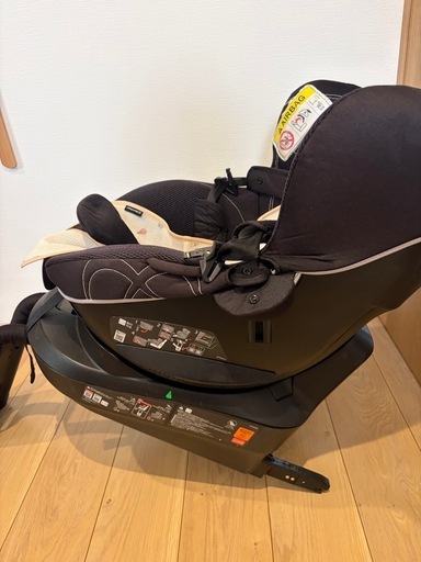 エールベベ ISOFIX チャイルドシート 
