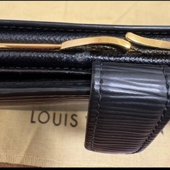 【未使用】ルイヴィトンエピポルトフォイユヴィエノワレザーノワールの画像