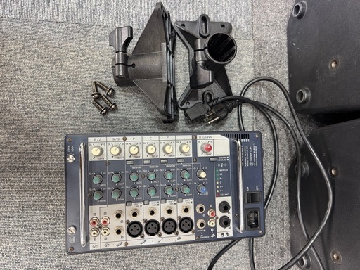 YAMAHA STAGEPAS300