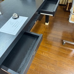 デスク　テーブル　作業台　事務机の画像