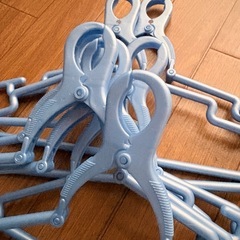 風で飛ばないキャッチハンガー未使用8本【決まりました】の画像