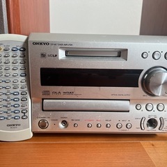 ジャンク・コンポ　ONKYO CD/MD TUNER AMPLIFIER　の画像