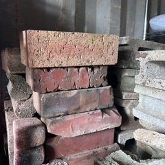 レンガ差し上げますの画像