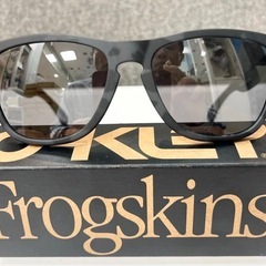 ☆ 正規品　OAKLEY /オークリー FROGSKINS/フロッグスキン　9245-6554MATTE BLACK CAMO /PRIZM BLACKの画像