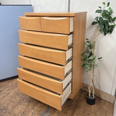 【🐤買取市場 柴田店】 I382 🌈 ジモティー限定価格！ 高級！ 関家具/大川家具 ハイチェスト ⭐ クリーニング済の画像