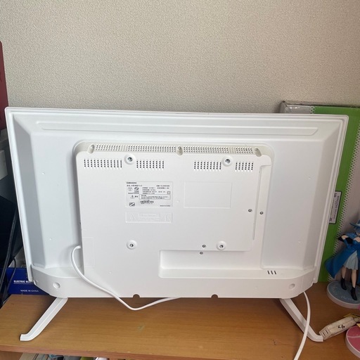 テレビ32型　