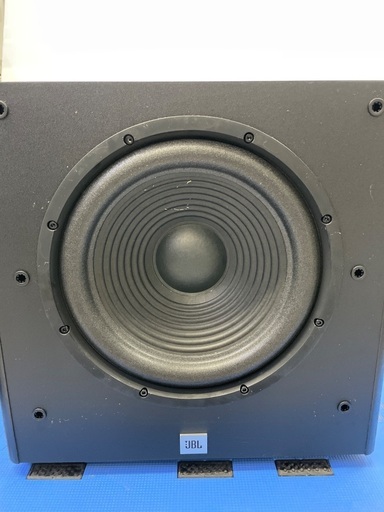 【トレファク足立扇店】ｱｸﾃｨﾌﾞ･ｻﾌﾞｳｰﾌｧｰ JBL SUB100P 本体のみ 通電確認済み