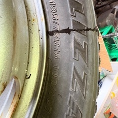 タイヤ🛞×6本セット‼️ 195/75R15 109/107LT の画像