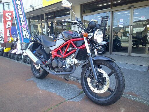 NO.5718　ＶＴＲ２５０　水冷４サイクルＶツイン２５０ｃｃ　ＦＩ車　ＥＴＣ付き　ガンメタリック　☆彡