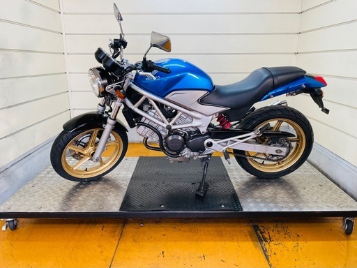 15151km ★始動動画あり★ ホンダ VTR250 PGM-FI MC33　中型　兵庫県　神戸市　バイク