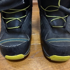 IGNIO  スノーボードブーツ 28cm ブラック、イエローの画像